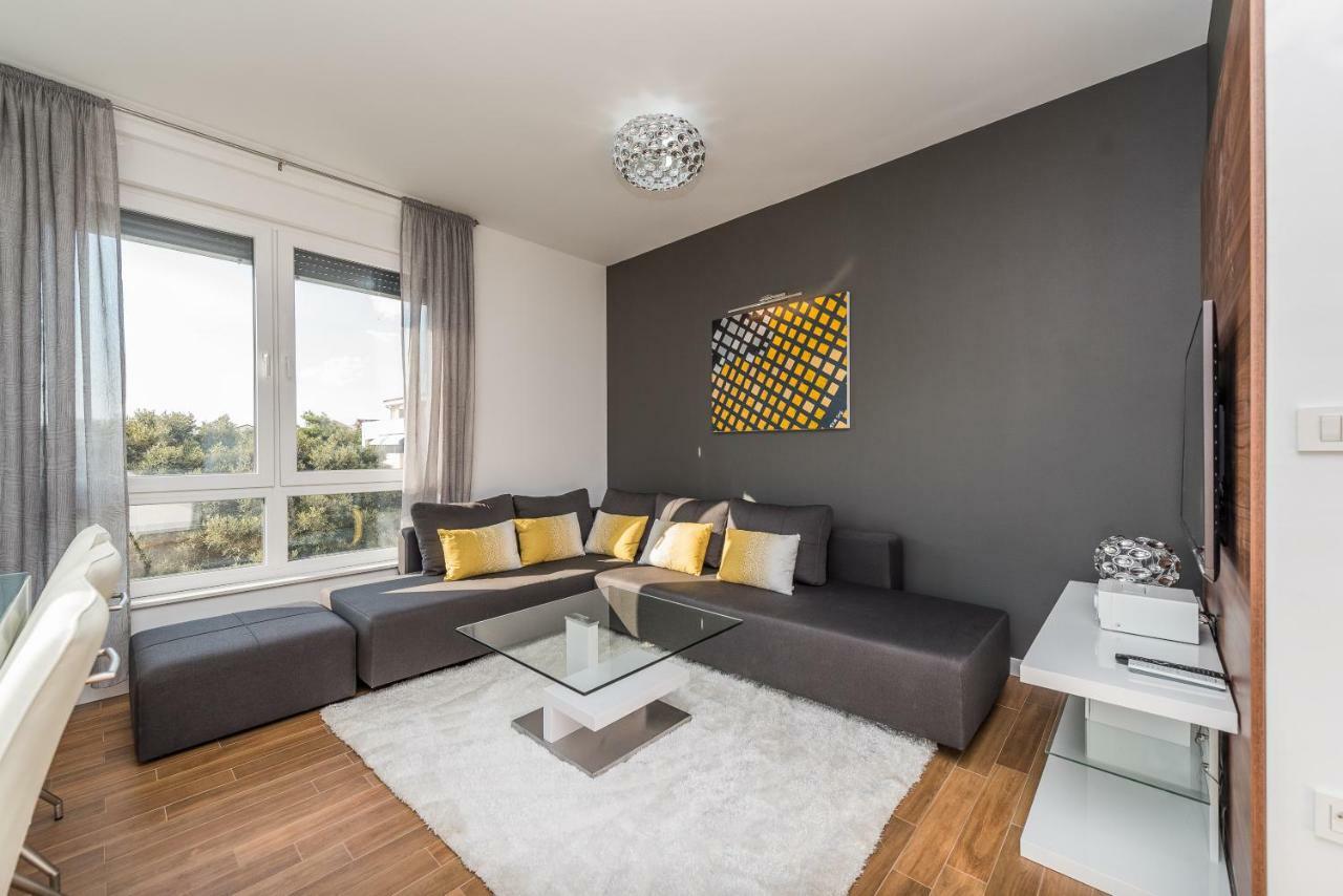 Luxury Penthouse Apartment Mandre Exterior foto